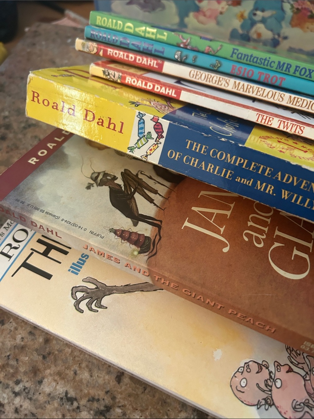 Roald Dahl Paperback Book Lot - Yellow, Blue, Red Covers